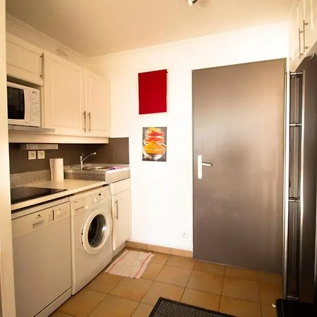 شقة With One Bedroom In With Wonderful Sea View And Shared Pool 1 Km From The Beach